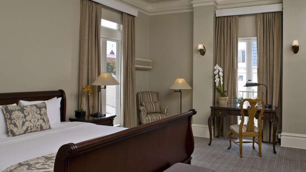 Glorietta Bay Inn Coronado Room photo